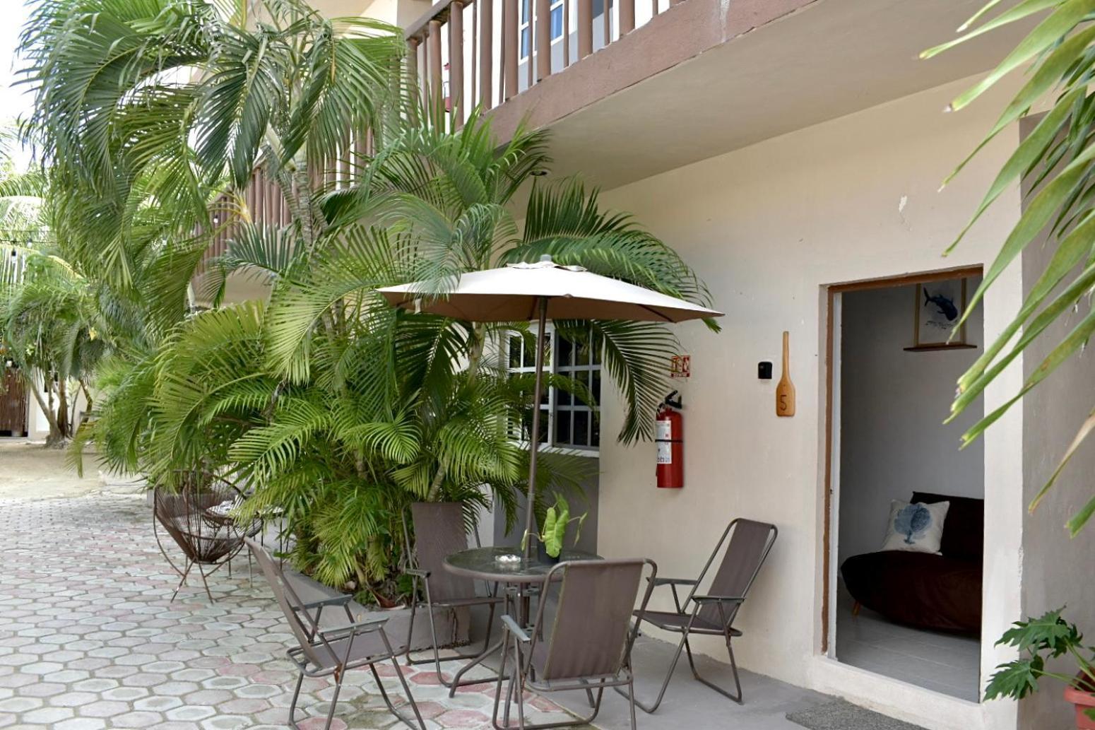 La Casa Del Pescador Holbox Apartment Exterior photo